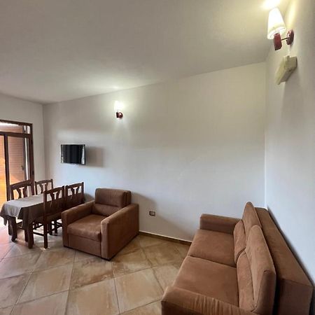 Kamberi Hotel & Apartments 2 Velipojë Εξωτερικό φωτογραφία