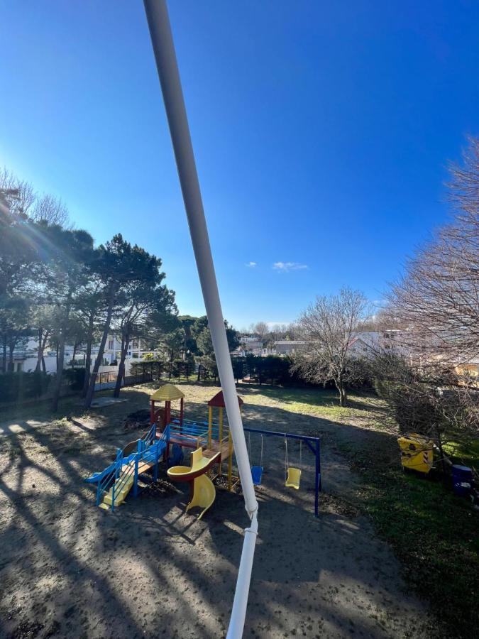 Kamberi Hotel & Apartments 2 Velipojë Εξωτερικό φωτογραφία