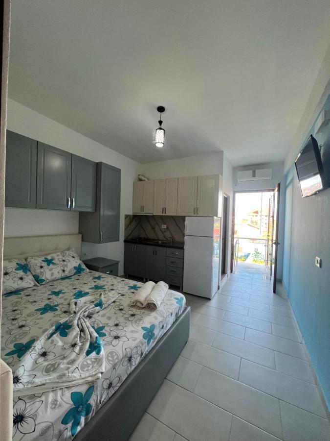 Kamberi Hotel & Apartments 2 Velipojë Εξωτερικό φωτογραφία