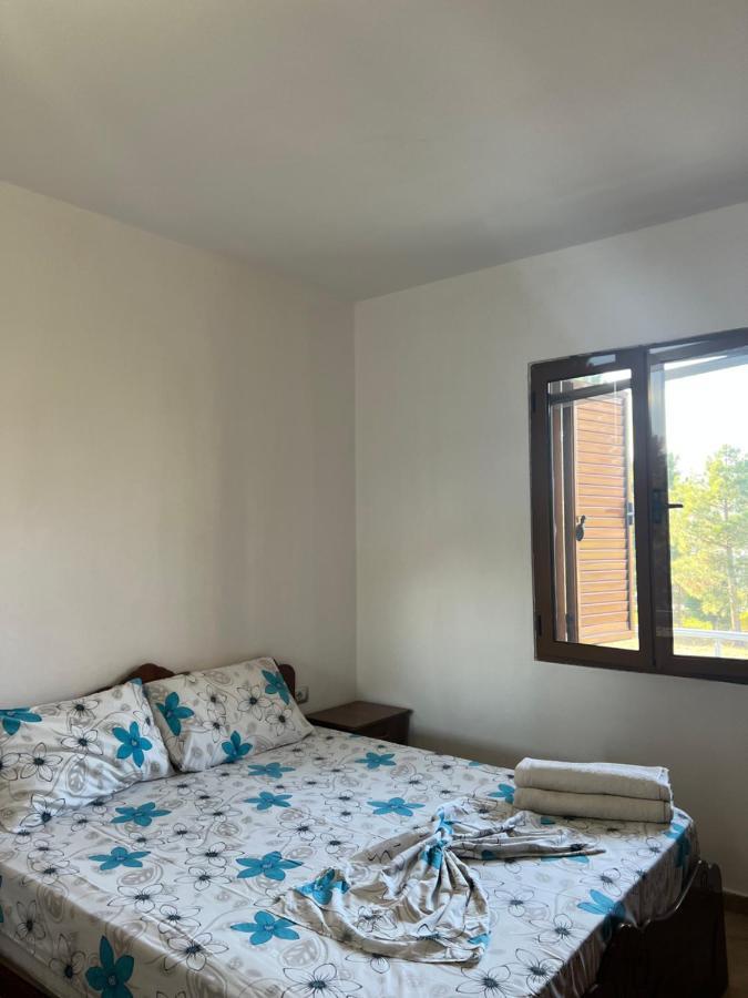 Kamberi Hotel & Apartments 2 Velipojë Εξωτερικό φωτογραφία