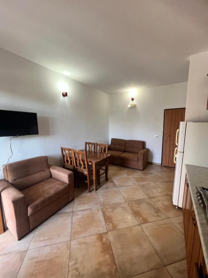 Kamberi Hotel & Apartments 2 Velipojë Εξωτερικό φωτογραφία