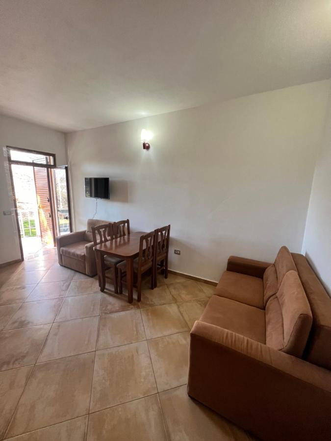 Kamberi Hotel & Apartments 2 Velipojë Εξωτερικό φωτογραφία