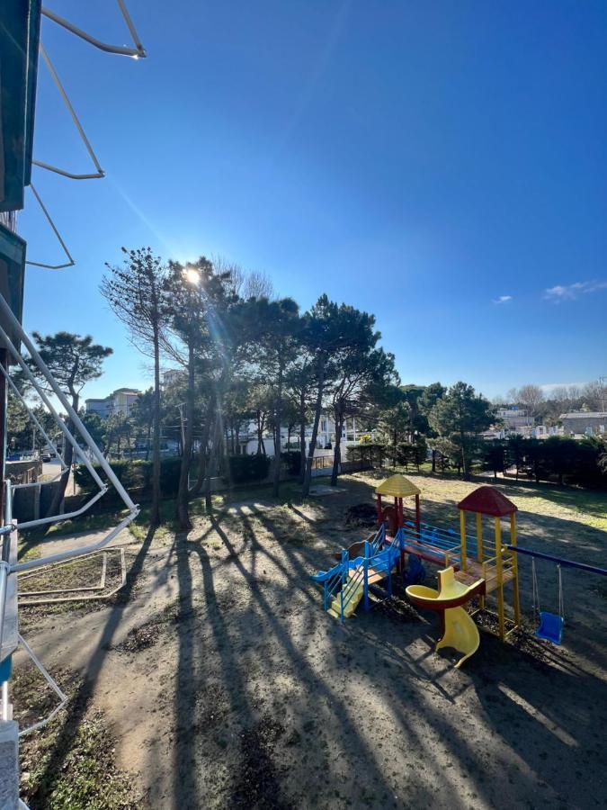 Kamberi Hotel & Apartments 2 Velipojë Εξωτερικό φωτογραφία