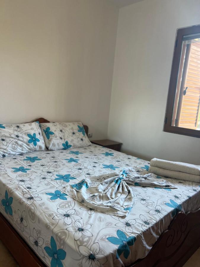 Kamberi Hotel & Apartments 2 Velipojë Εξωτερικό φωτογραφία