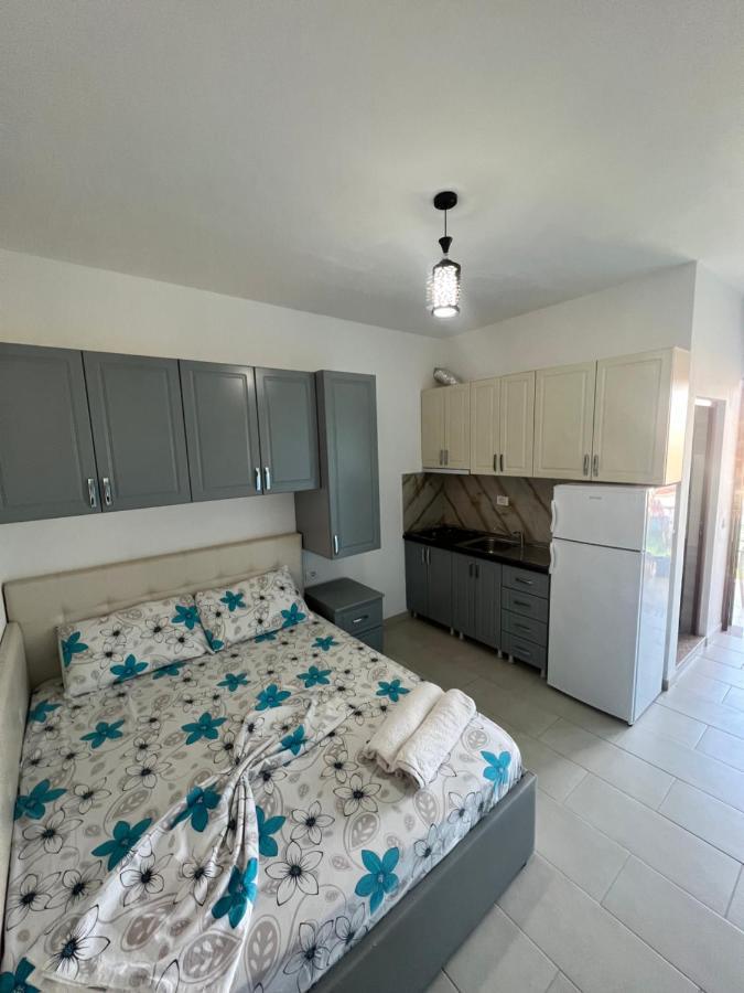 Kamberi Hotel & Apartments 2 Velipojë Εξωτερικό φωτογραφία