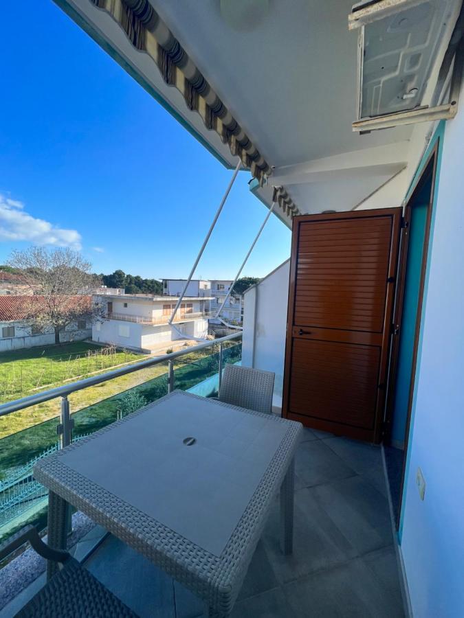 Kamberi Hotel & Apartments 2 Velipojë Εξωτερικό φωτογραφία