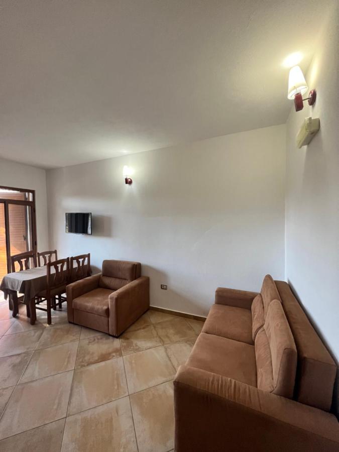 Kamberi Hotel & Apartments 2 Velipojë Εξωτερικό φωτογραφία