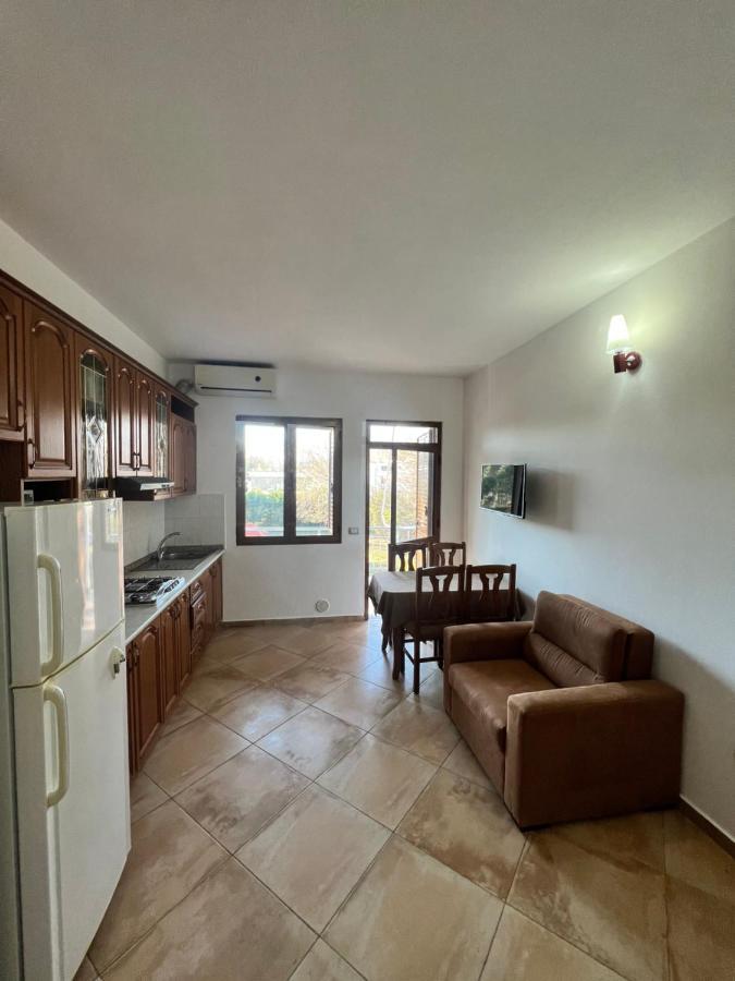 Kamberi Hotel & Apartments 2 Velipojë Εξωτερικό φωτογραφία
